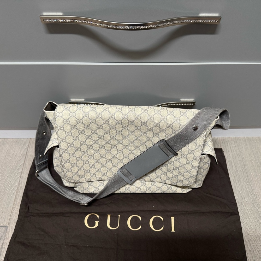 Gucci leather supreme Diaper Bag -grey/Gray strap/ grey and Crème